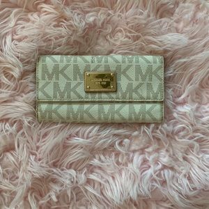 Michael Kors trifold wallet